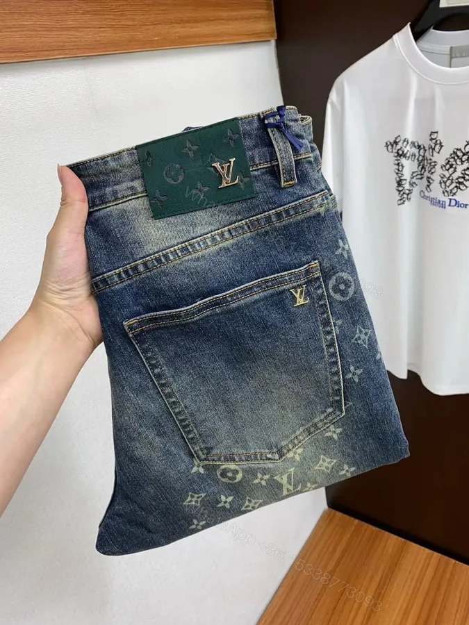 View 1 of LV 高仿丹寧褲 漸層水洗老花 簡約標誌款