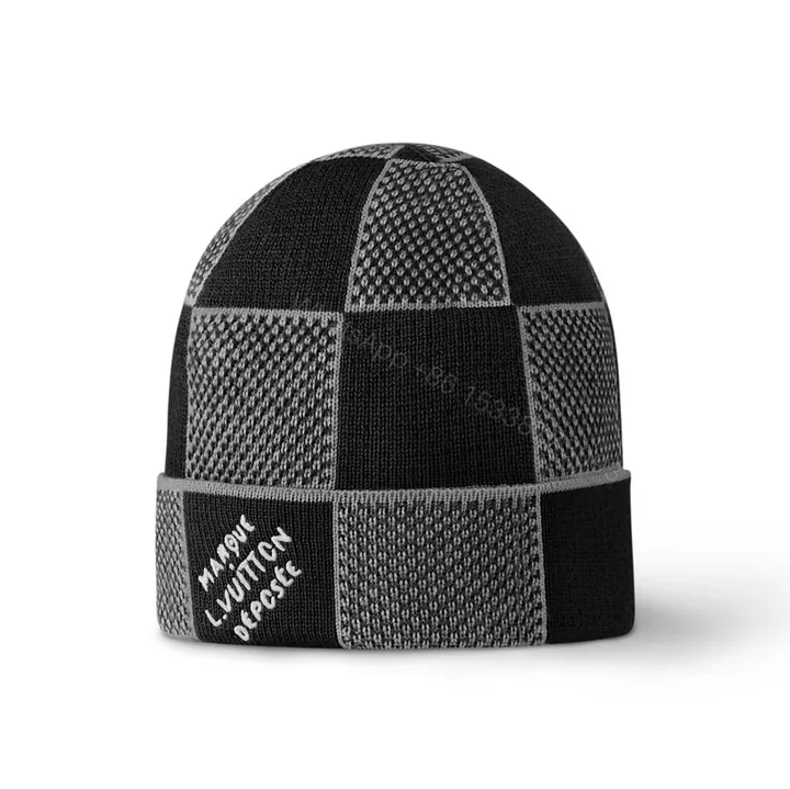 View 1 of Louis Vuitton Damier Heritage Beanie – LHC27