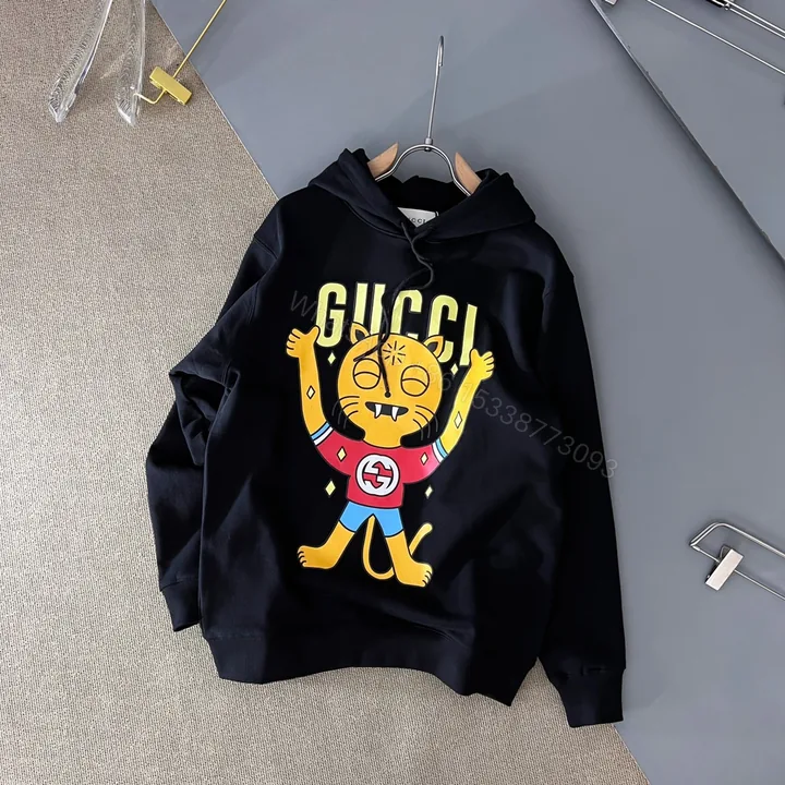 View 1 of Gucci高仿男款連帽衛衣卡通虎設計款式亮眼街頭潮流必備