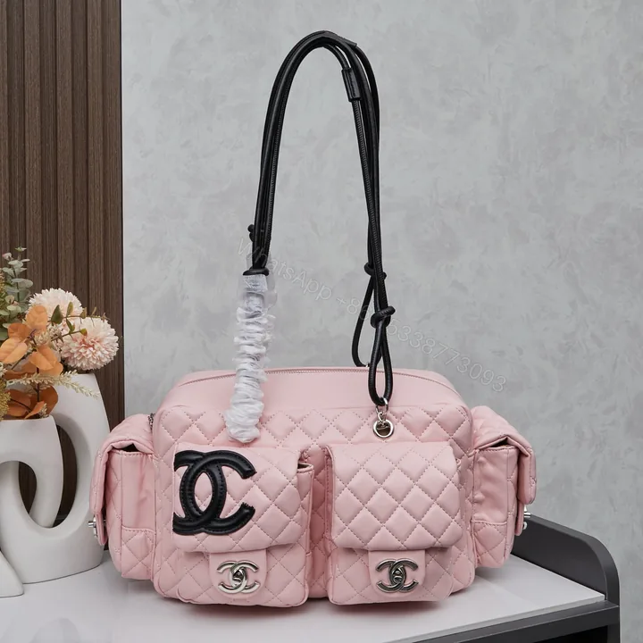 View 1 of Chanel 高仿多口袋女用肩背包 粉色甜美設計通勤輕奢款