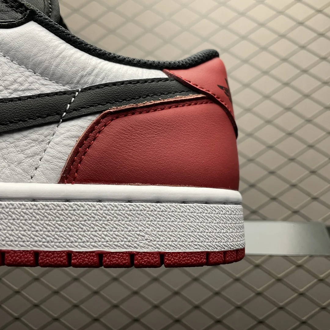 Air Jordan 1 Low | Black Toe | CZ0790-106