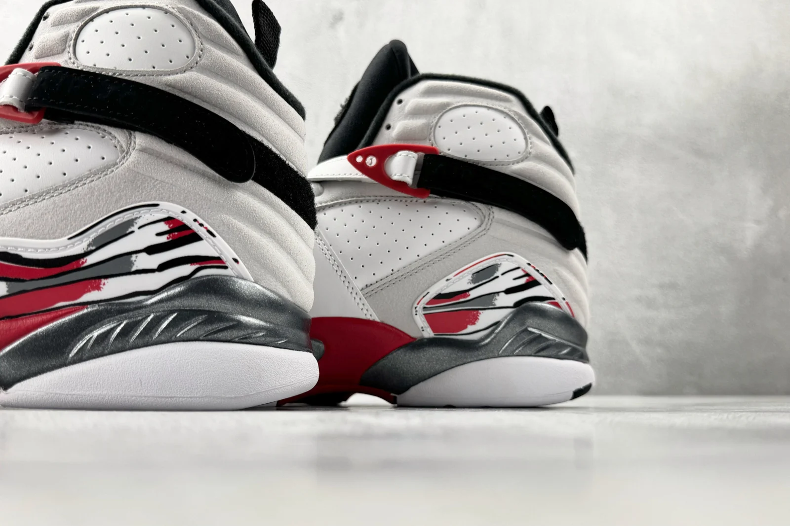 Air Jordan 8 High | White and True Red | 305381-100