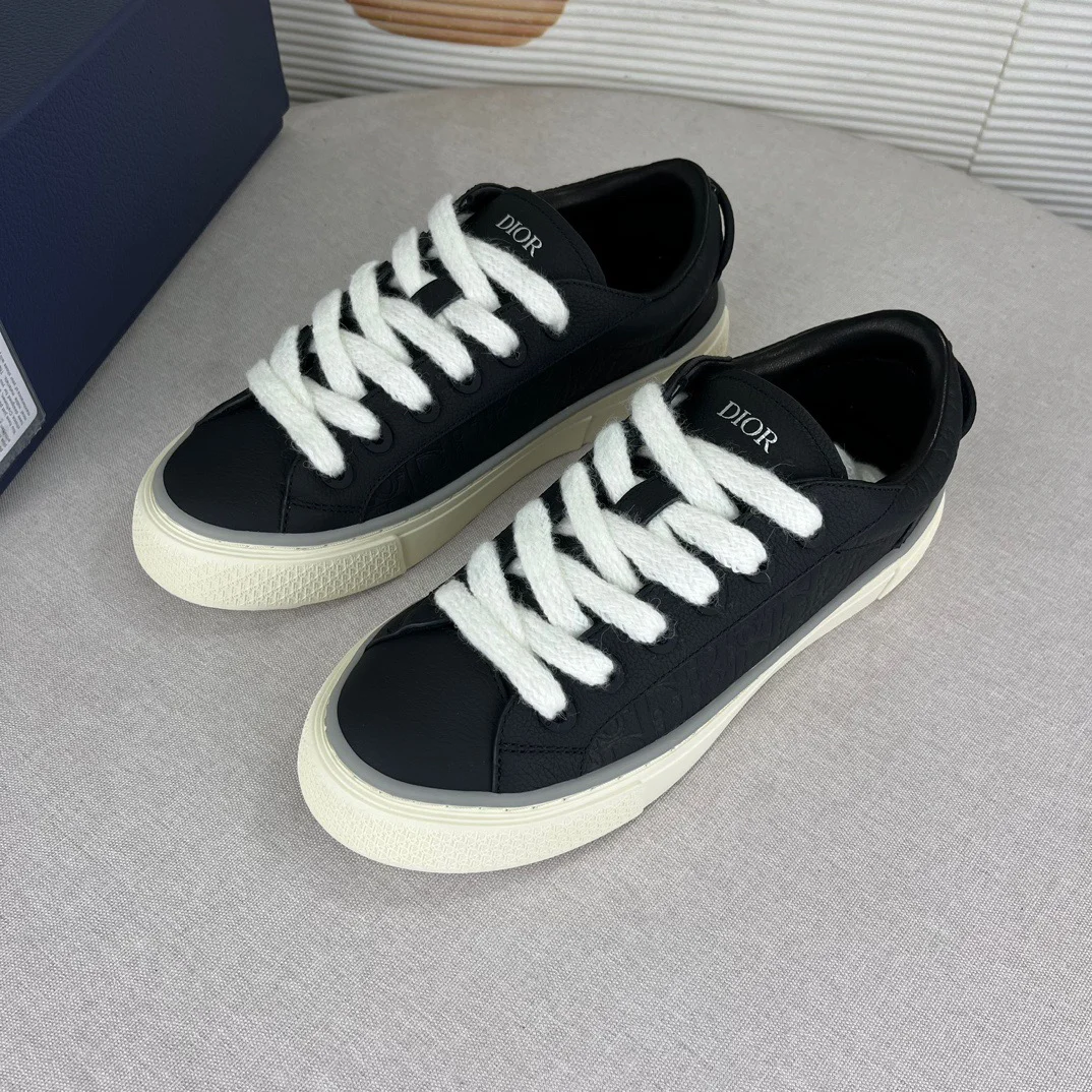 Dior B33 Spin Low-Top Sneaker | Black Calfskin and Dior Gravity