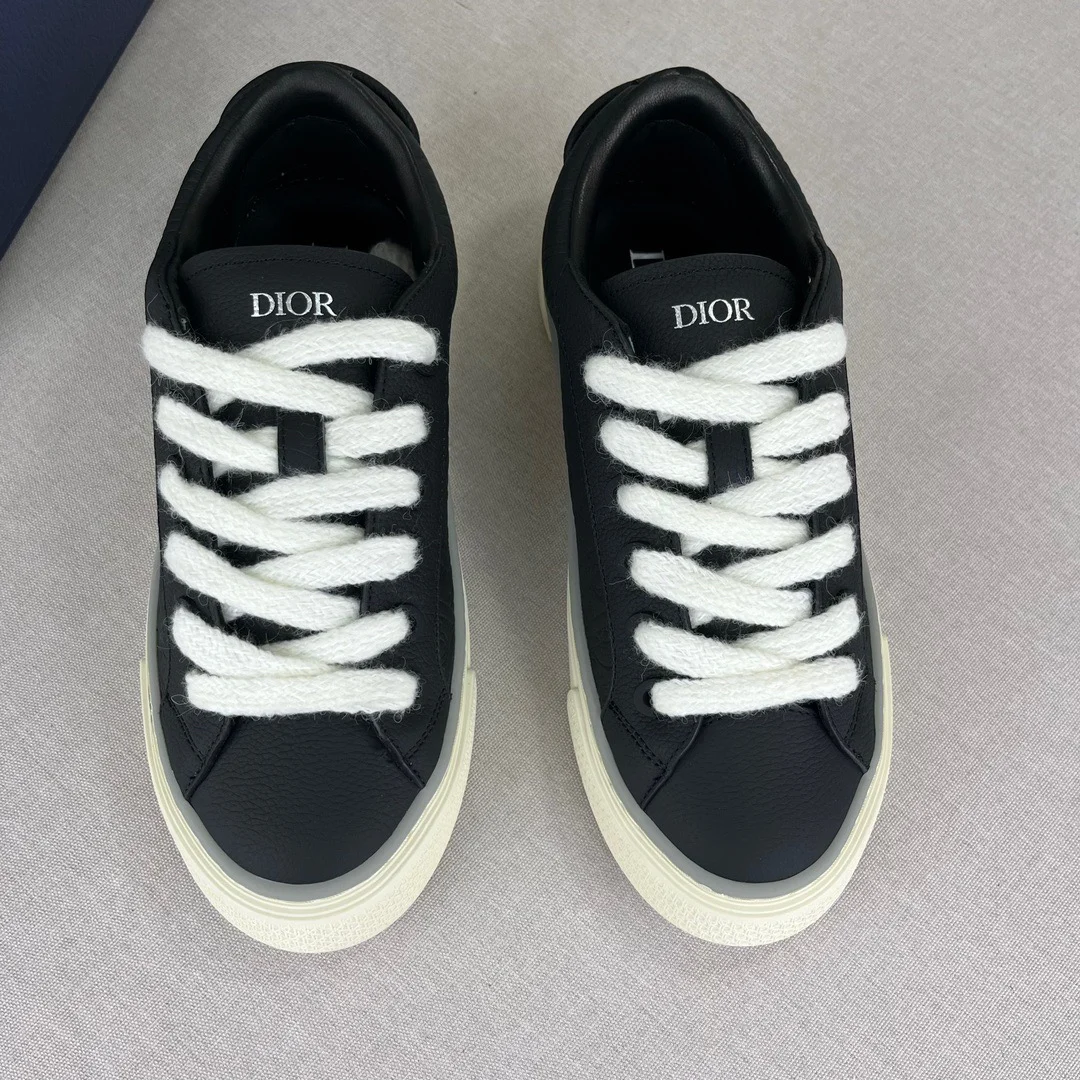Dior B33 Spin Low-Top Sneaker | Black Calfskin and Dior Gravity