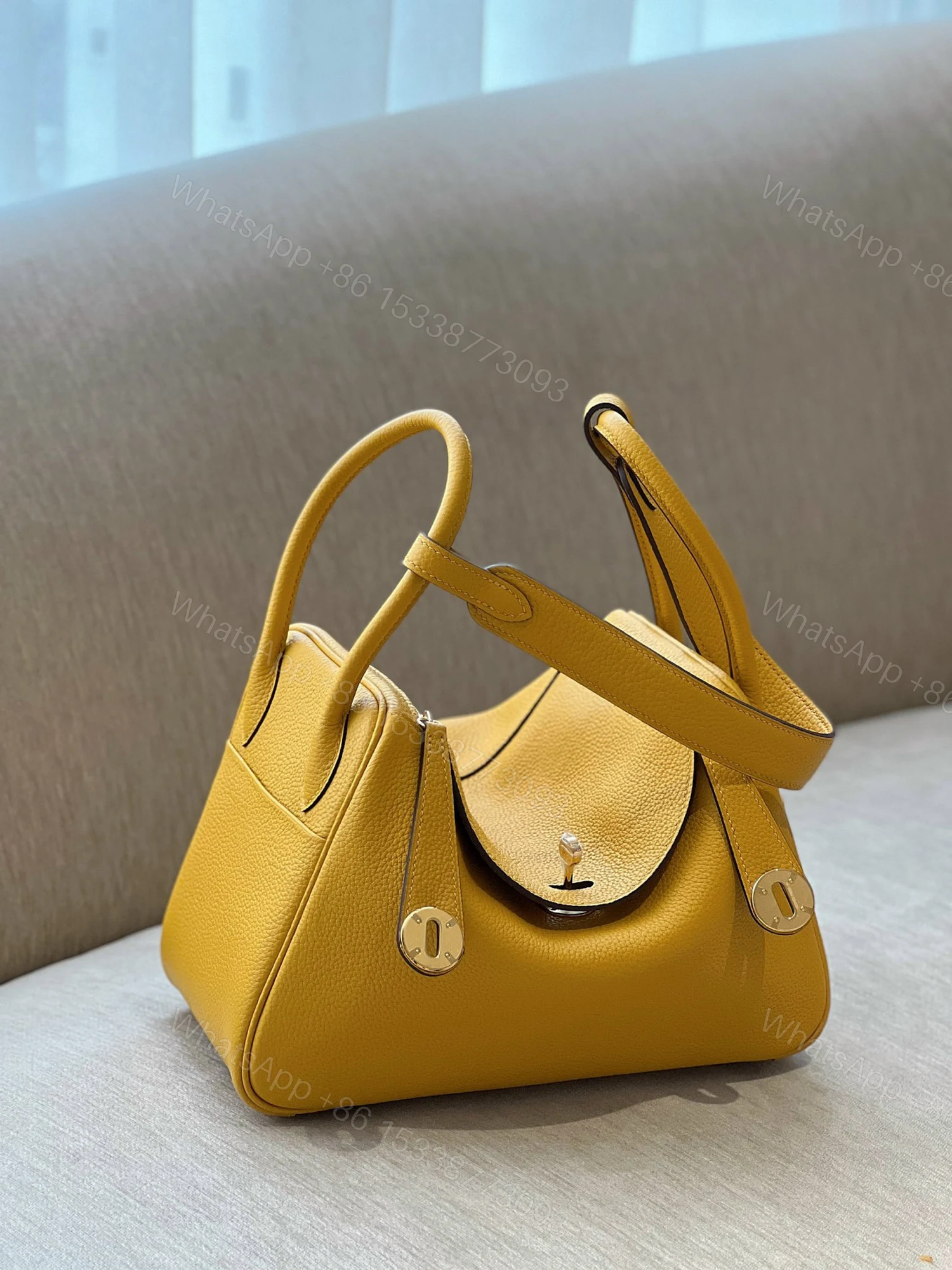 View 7 of Hermes Lindy 26 Yellow Gold Hardware