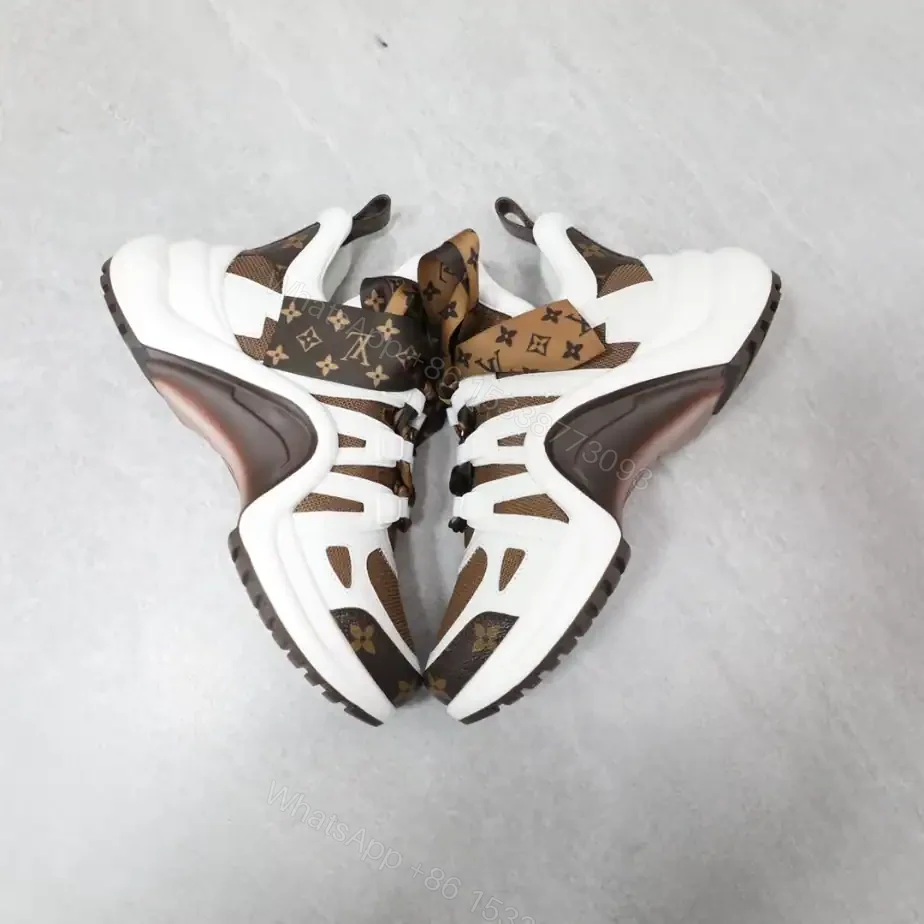 View 9 of LV ARCHLIGHT SNEAKER – LSVM012