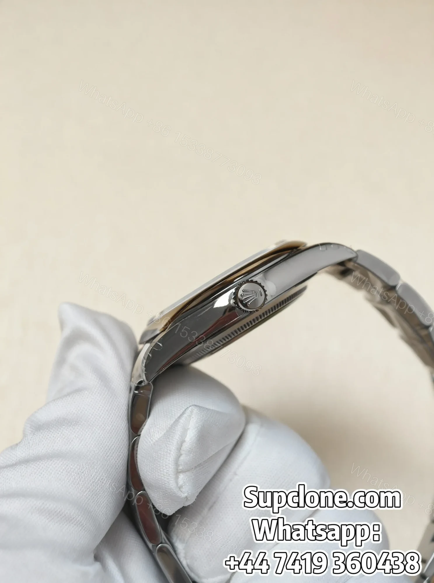 View 7 of Rolex Super Clone Oyster Perpetual M124300-0004 41mm Green Dial 3230 Movement
