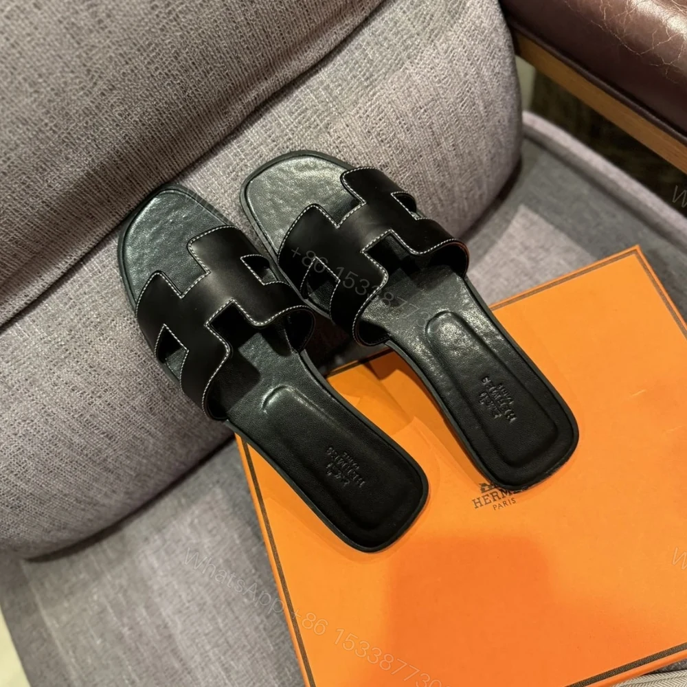 View 3 of HERMES ORAN SANDAL NOIR H021056Z 01340