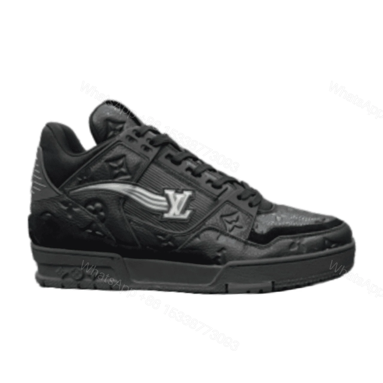 LOUIS VUITTON LV TRAINER SNEAKER – LV213 — view 1