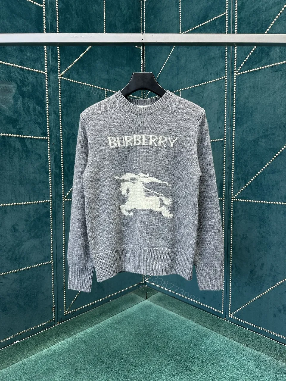 Grey Knit Sweatshirt: Modern Texture, Elevated Comfort — view 1