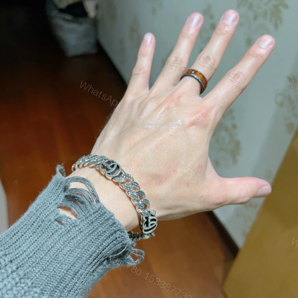 View 4 of GUCCI INTERLOCKING BRACELET SILVER 675758 I4601 0926
