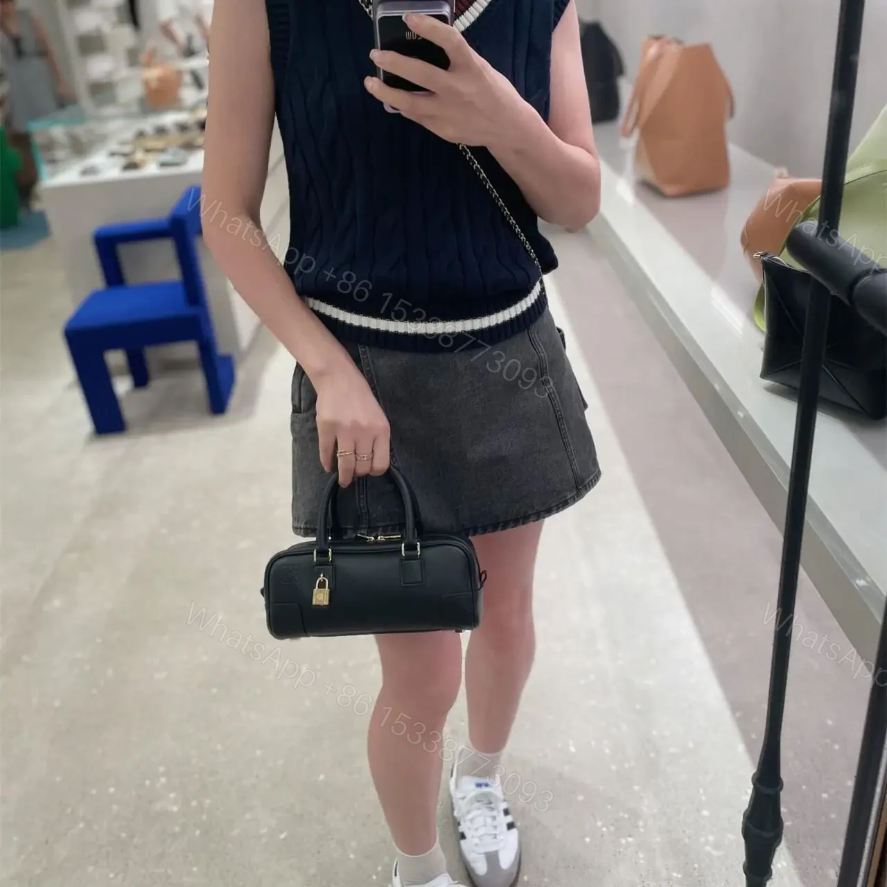View 19 of 高仿Loewe*Amazona系列1100橫版手提包黑色免檢版