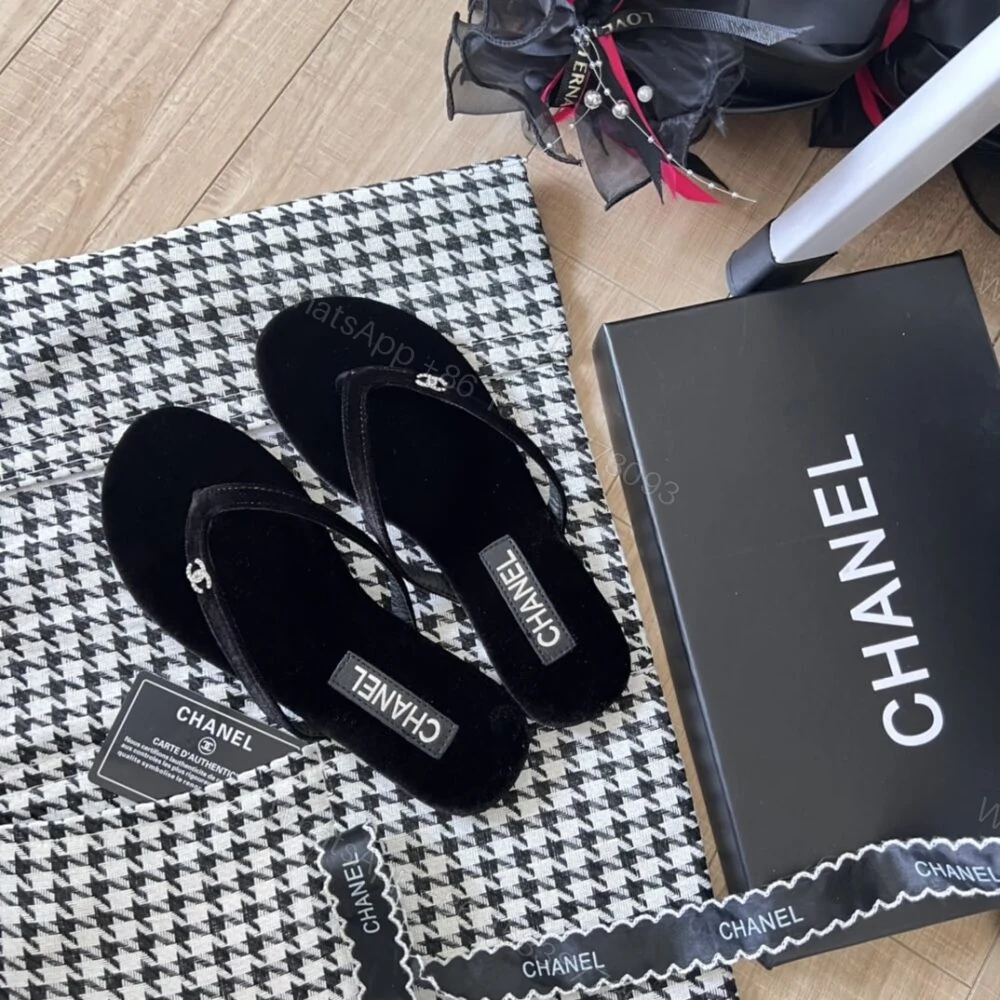 View 2 of Chanel Thongs Slipper Velvet In Black