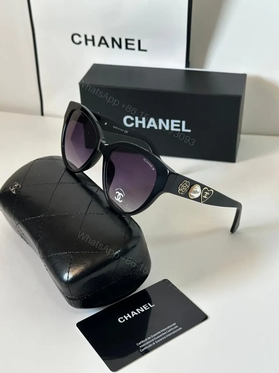 CHANEL — view 1
