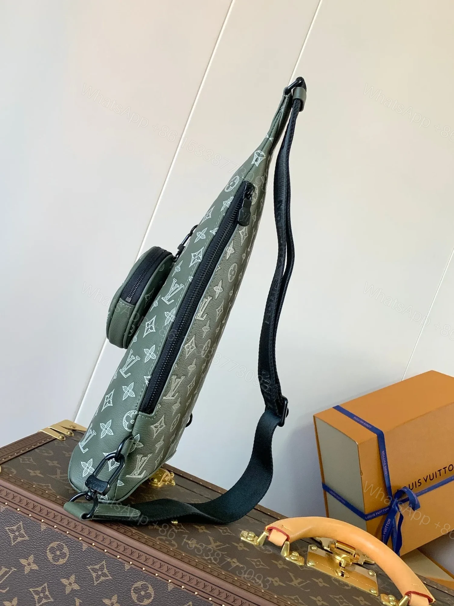View 7 of LV DUO CROSSBAG BAG 42 IN GREEN AND WHITE MONOGRAM SHADOW COWHIDE