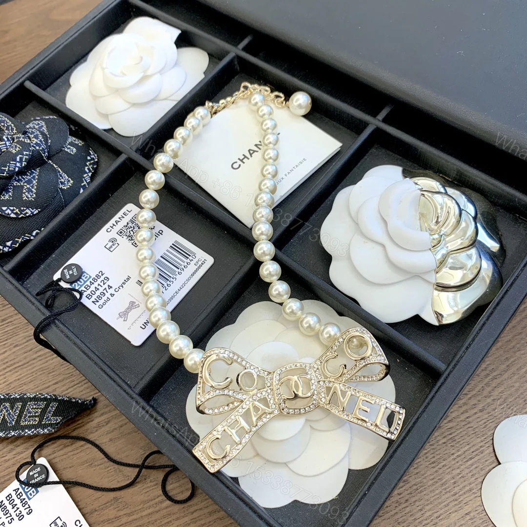 View 5 of EN – Lux Chanel Necklaces 038