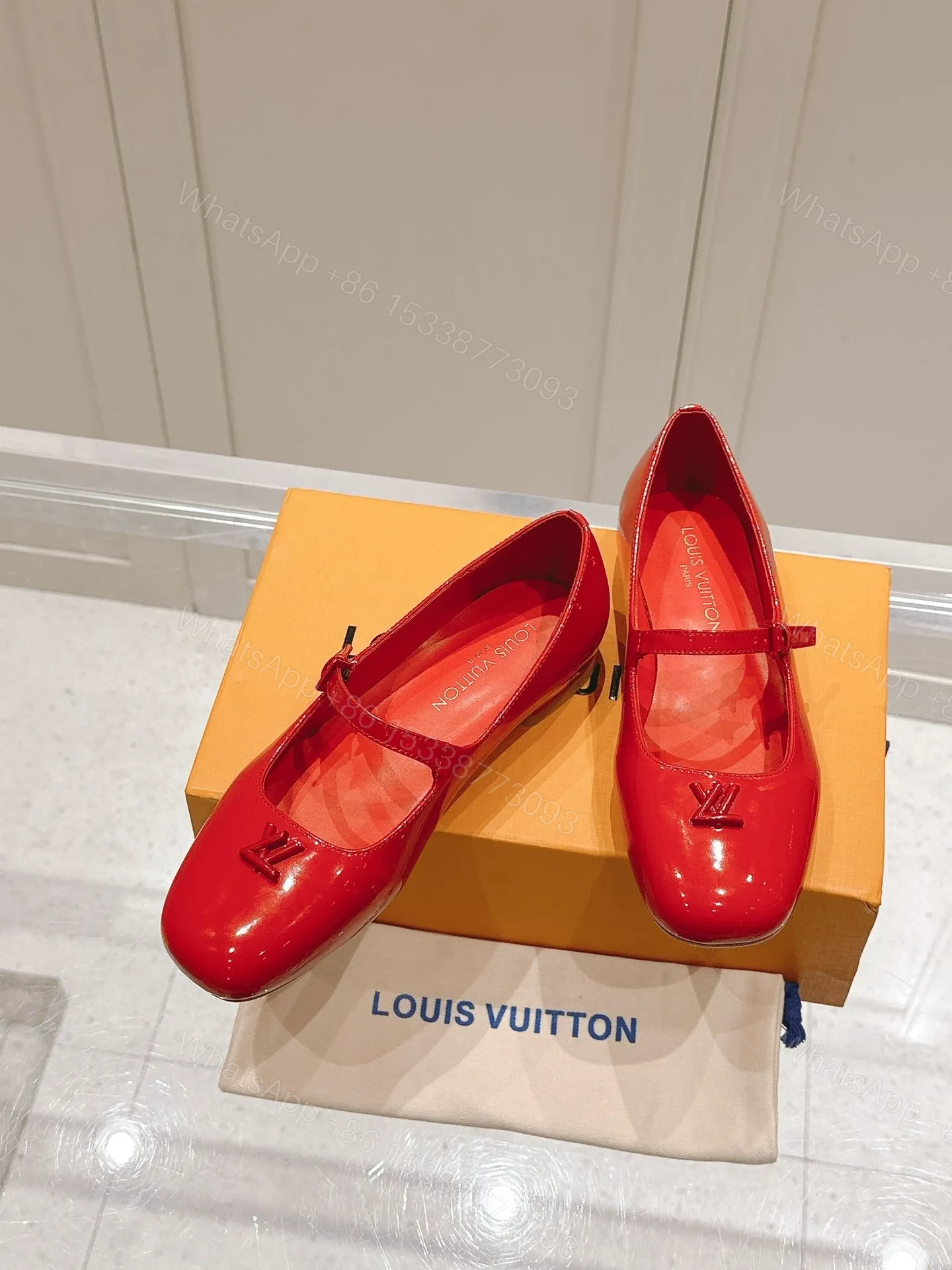 View 5 of LV Women Red Patent Leather Mary Jane Flats