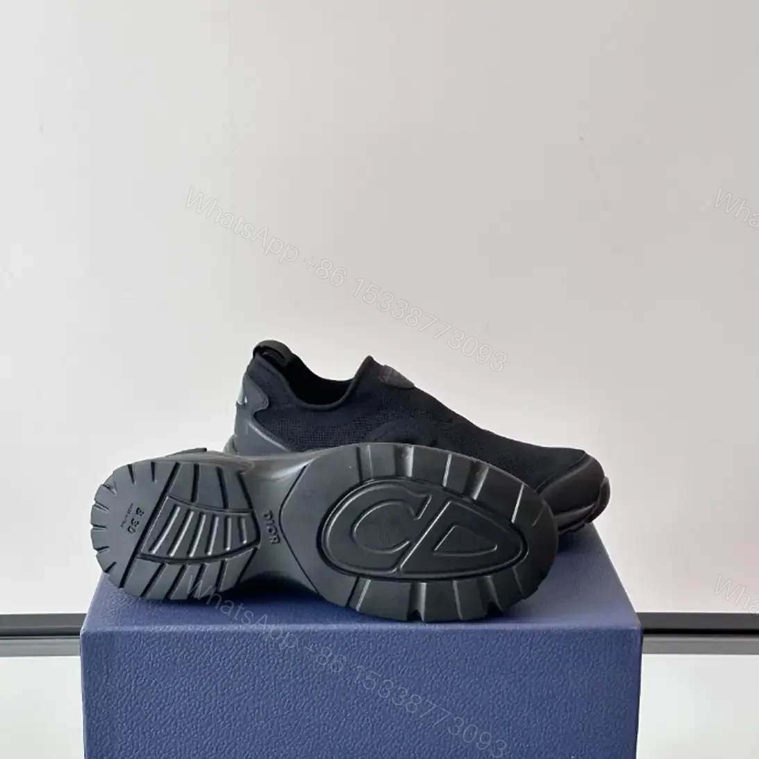 View 5 of DIOR B30 COUNTDOWN SNEAKERS BLACK TECHNICAL MESH AND BLACK TECHNICAL FABRIC – CD228