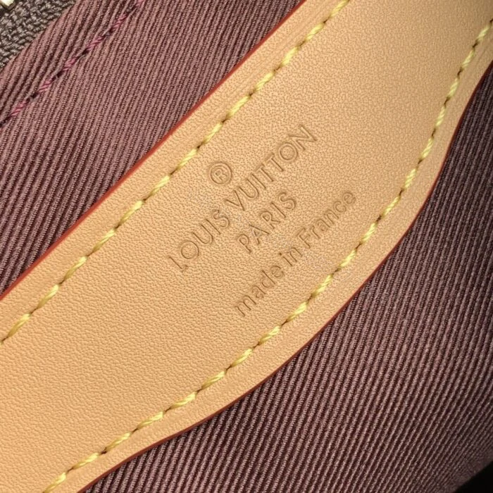 View 5 of Louis Vuitton Boulogne Beige 29Cm M45832