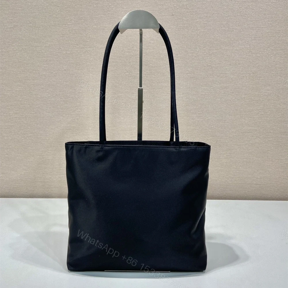 View 2 of 高仿Prada*ReEdition系列托特包B6247黑色小號免檢版