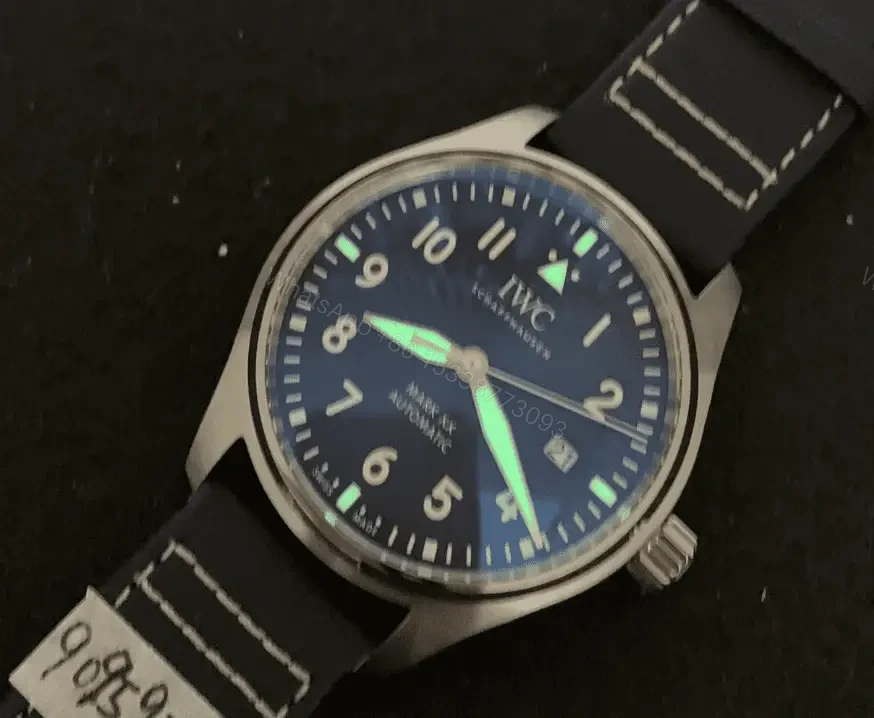 View 4 of IWC Pilot’s Watch Mark XX Swiss Replica IW328203