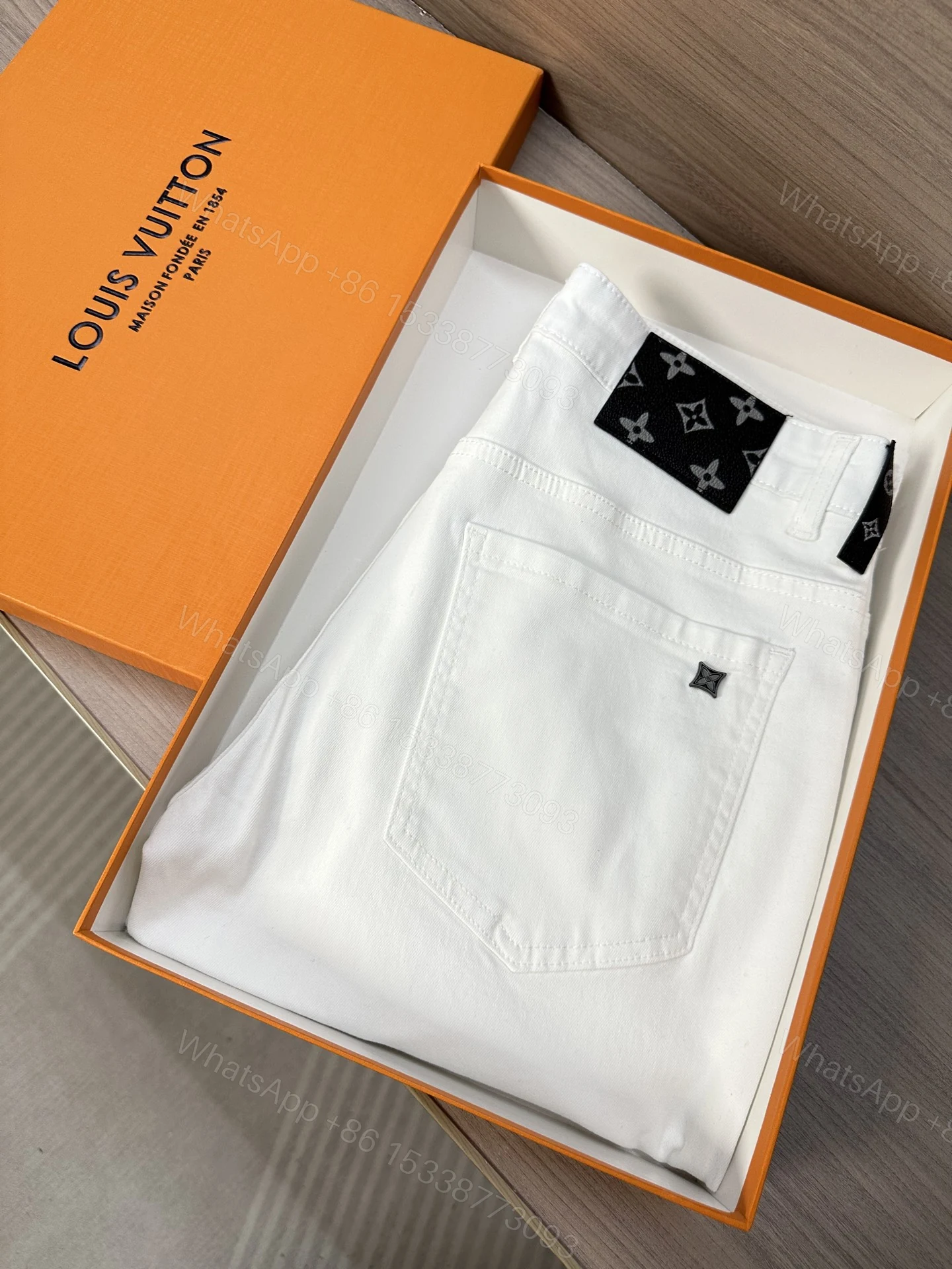 LV A貨男士牛仔長褲白色簡約百搭直筒款 — view 1