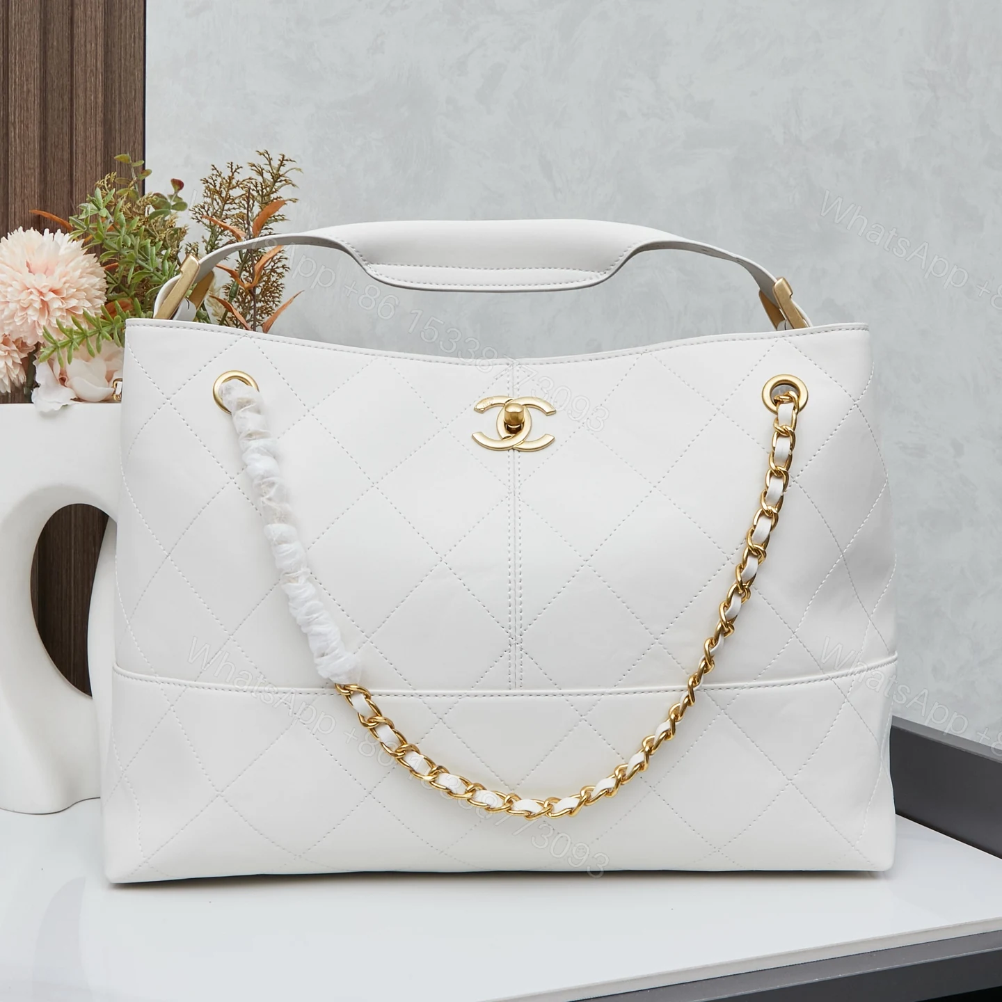 Chanel 小號奶油白鏈條包 原單品質時尚百搭經典之選 — view 1