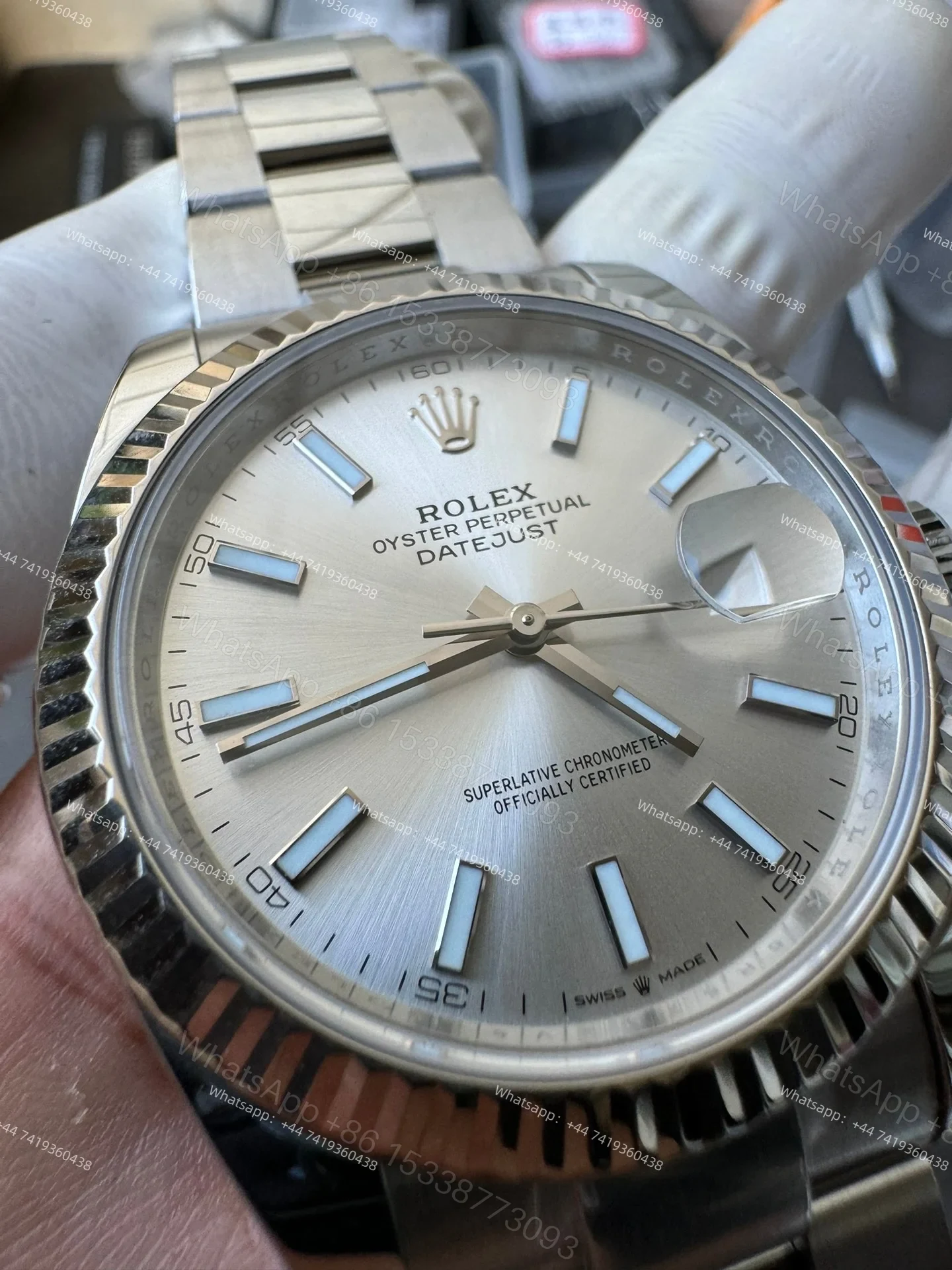 View 9 of Rolex Datejust M126334-0003 1:1 Replica Silver Dial Oyster 41MM 3235 Movement Super Clone Watch