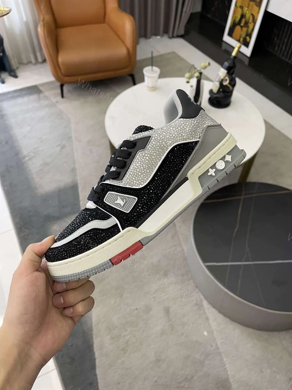 View 3 of LOUIS VUITTON TRAINER SNEAKER – LSVT306