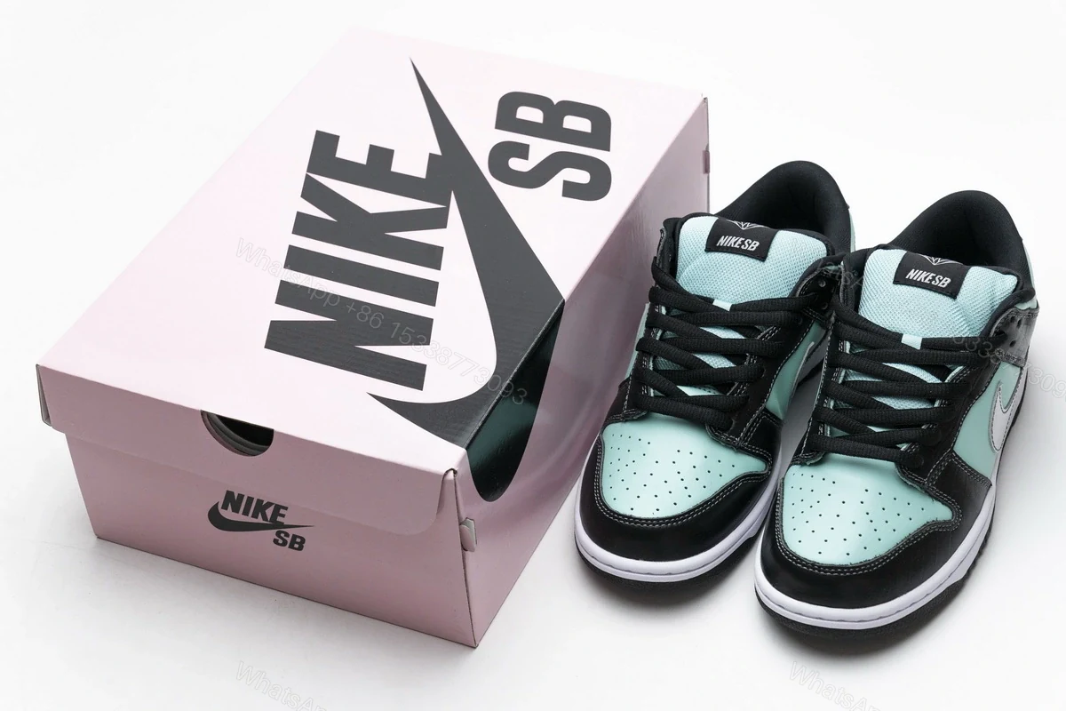 Nike Dunk SB Low Diamond Supply Co. Aqua Blue 304292-402 — view 2