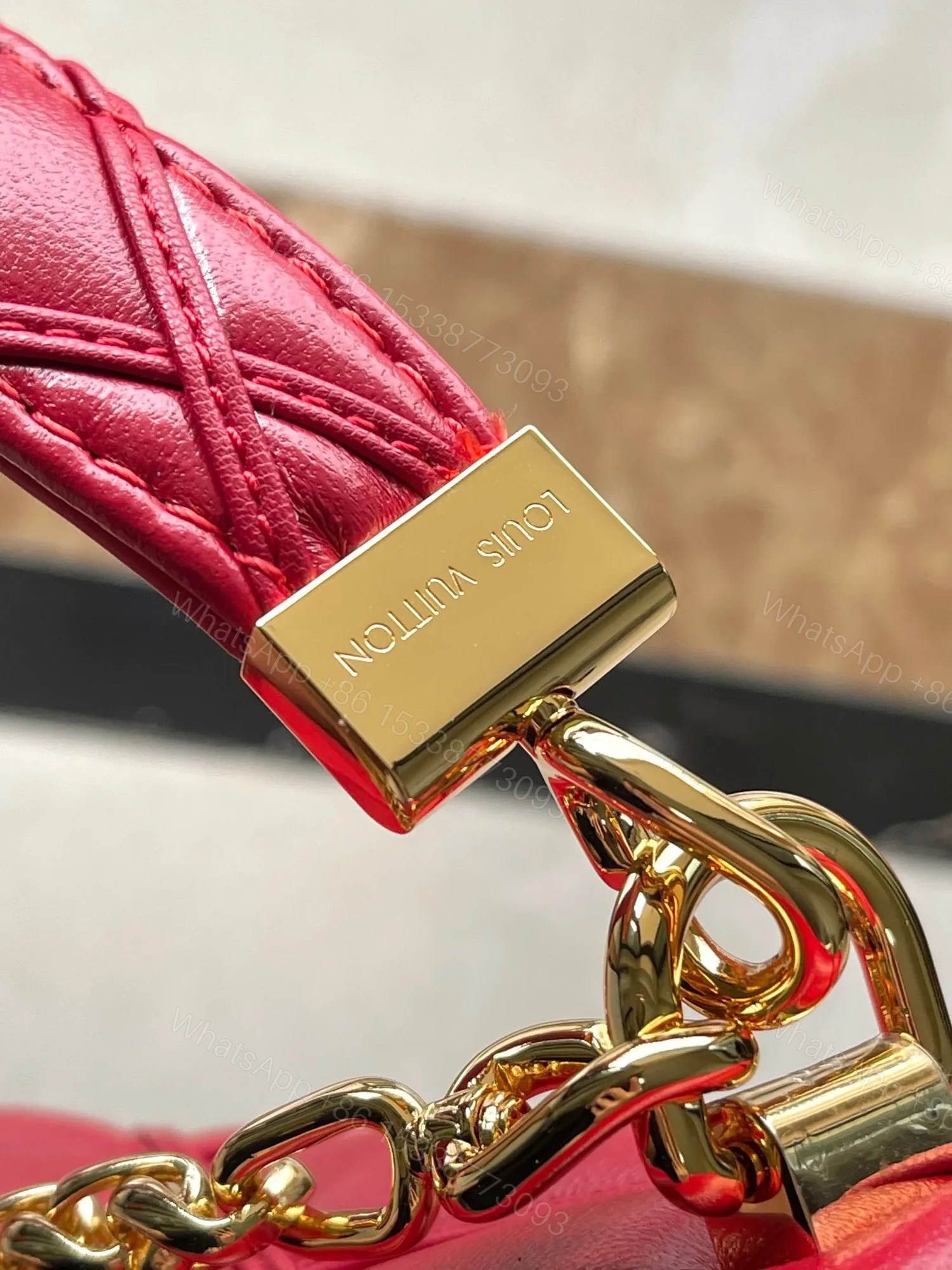 View 6 of Louis Vuitton LV Twist Like Auth Woman’s Red Handbags Smooth Leather 23cm