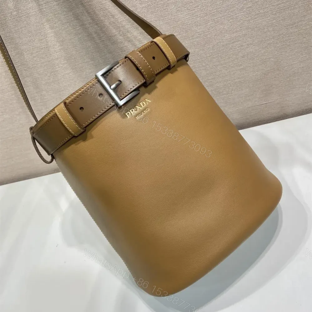 View 3 of 高仿Prada*Buckle系列1BE085小牛皮水桶包焦糖色免檢版