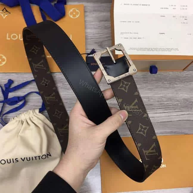 View 6 of LOUIS VUITTON PYRAMIDE FRAME 40MM REVERSIBLE BELT – B165