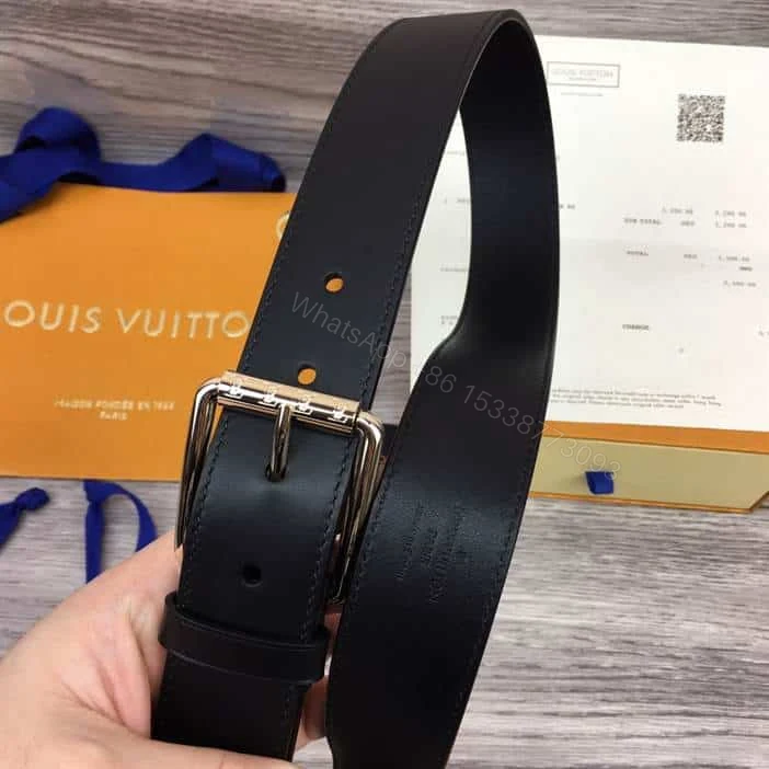 View 5 of LOUIS VUITTON SIMPLE BELT – B176