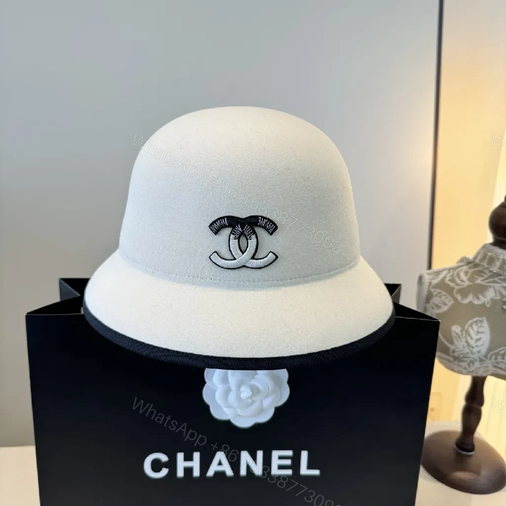 Cream Wool Fedora: Refined Structure, Subtle Luxury Hat — view 1