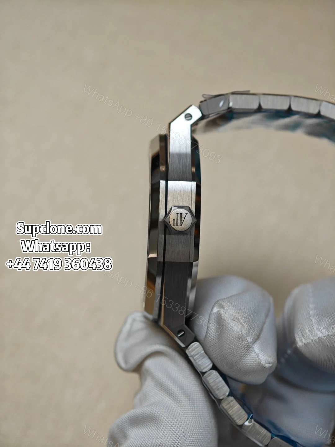 View 12 of Audemars Piguet Super Clone 1:1 Royal Oak 15500 Blue Dial