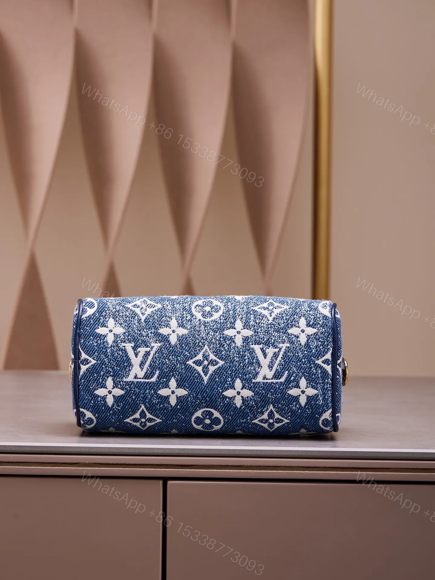 View 5 of Louis Vuitton LV Speedy Monogram Demin Woman’s Like Auth Handbags 16x10x7.5cm