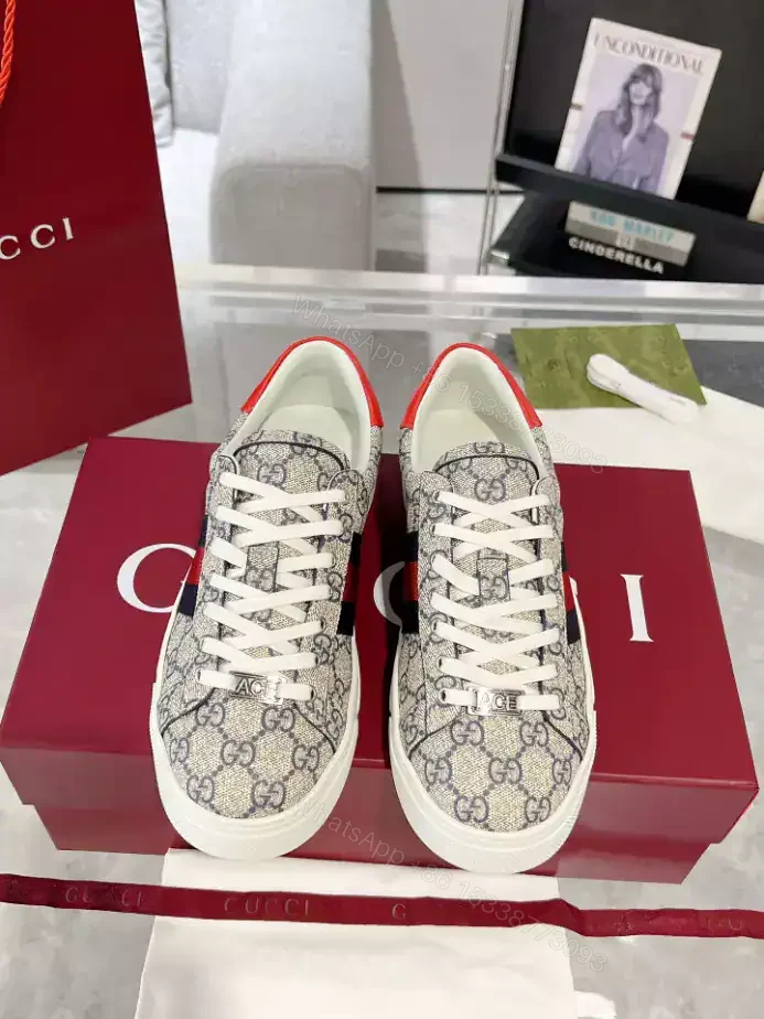View 3 of MEN’S GUCCI ACE SNEAKER WITH WEB – GC248