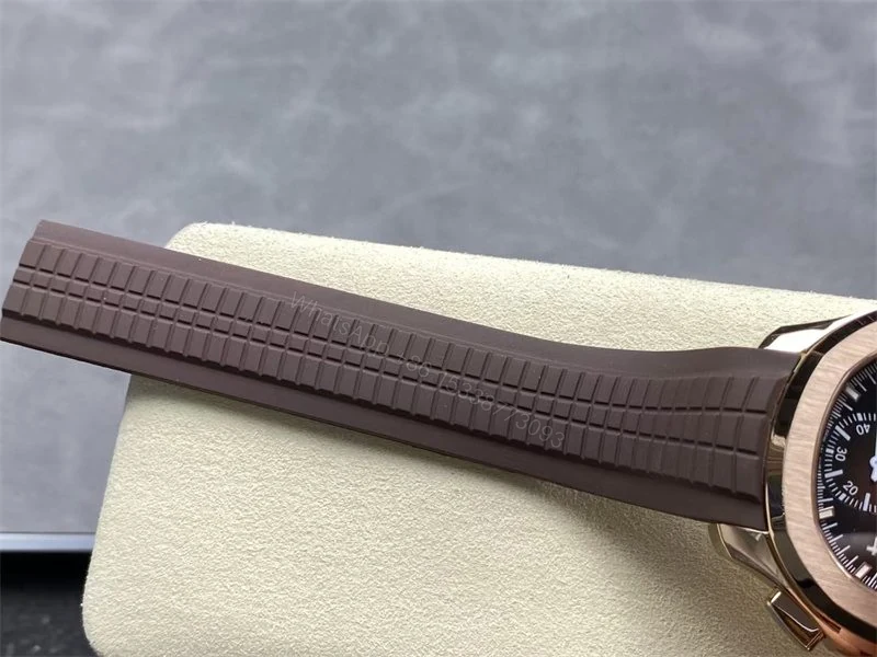 View 23 of Replica Patek Philippe Aquanaut Rose Gold Super Clone