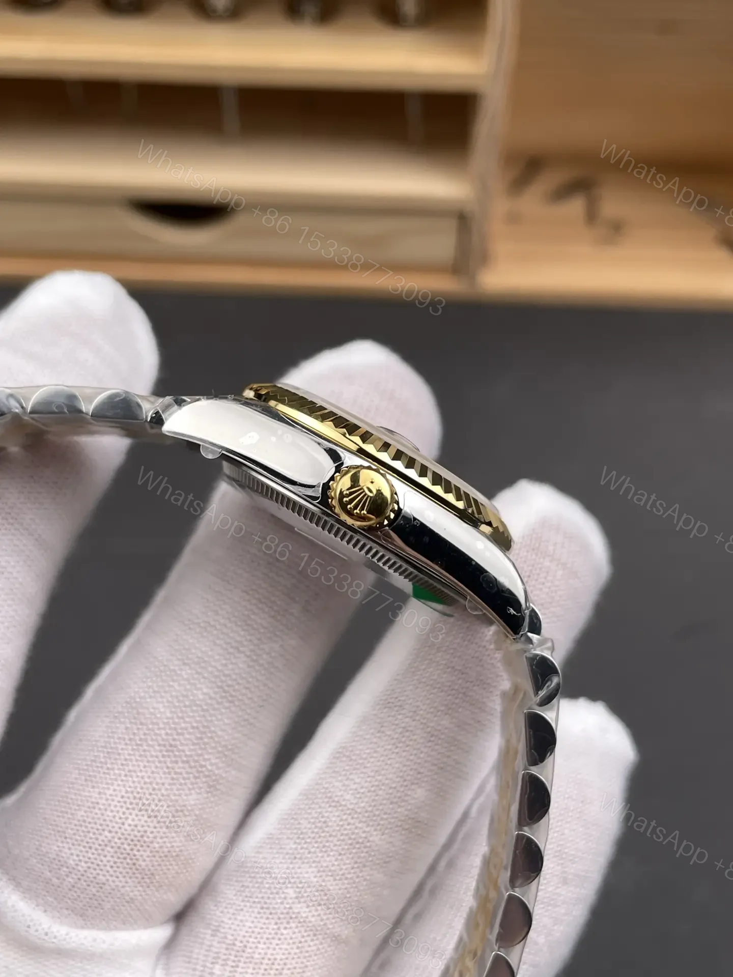 View 4 of Rolex Datejust 31 Stainless Steel Yellow Gold Fluted Grey – Roman Jubilee 278273-0018