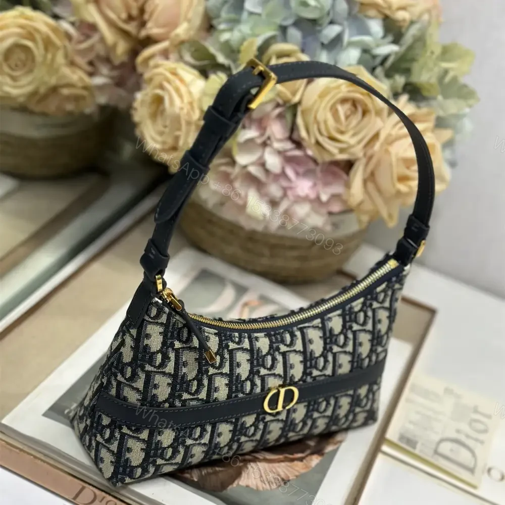 View 3 of 高仿Dior*Montaigne系列S238M928藍色印花腋下包Mini免檢版