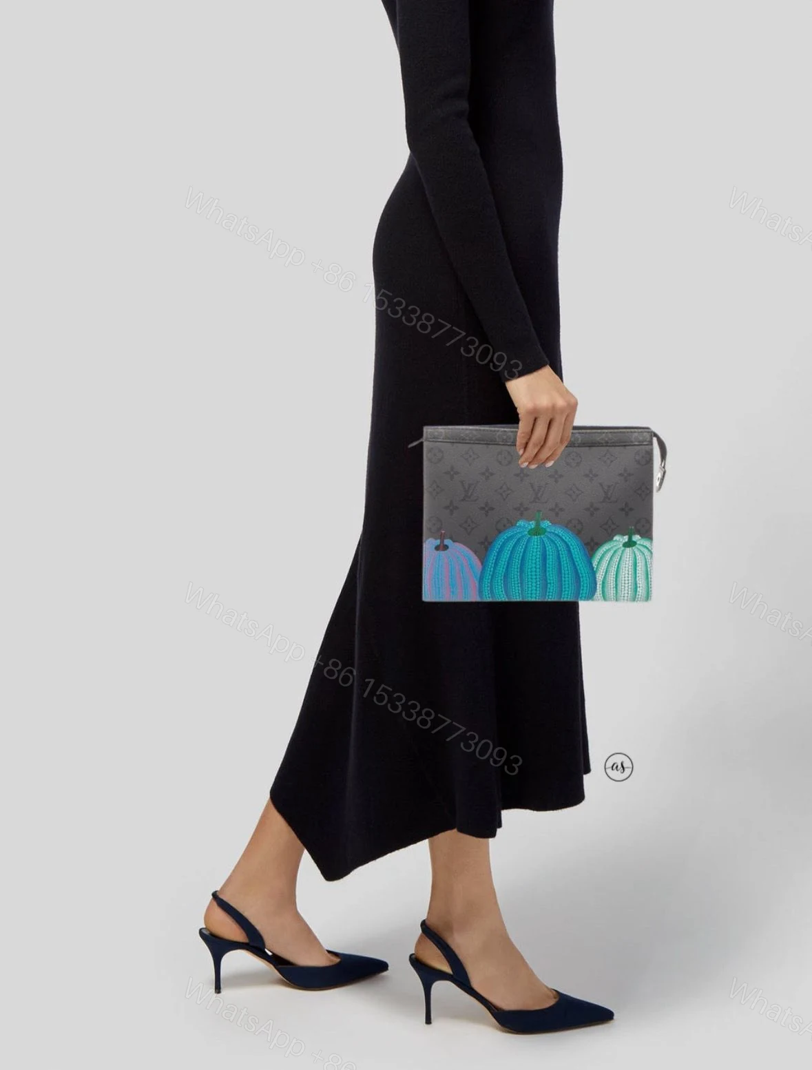 View 19 of First Copy Louis Vuitton Unisex Reverse Pochette