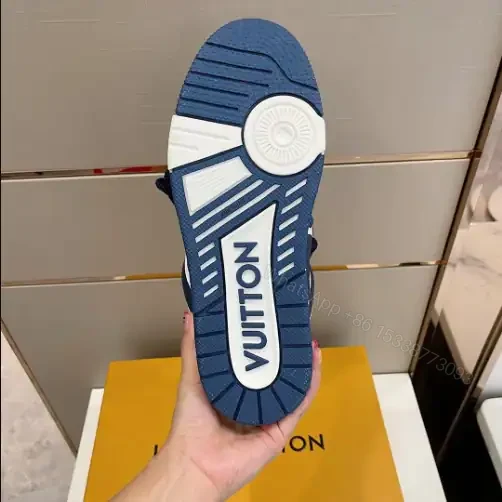 View 7 of LOUIS VUITTON SKATE SNEAKERS IN NAVY BLUE – LSVT391