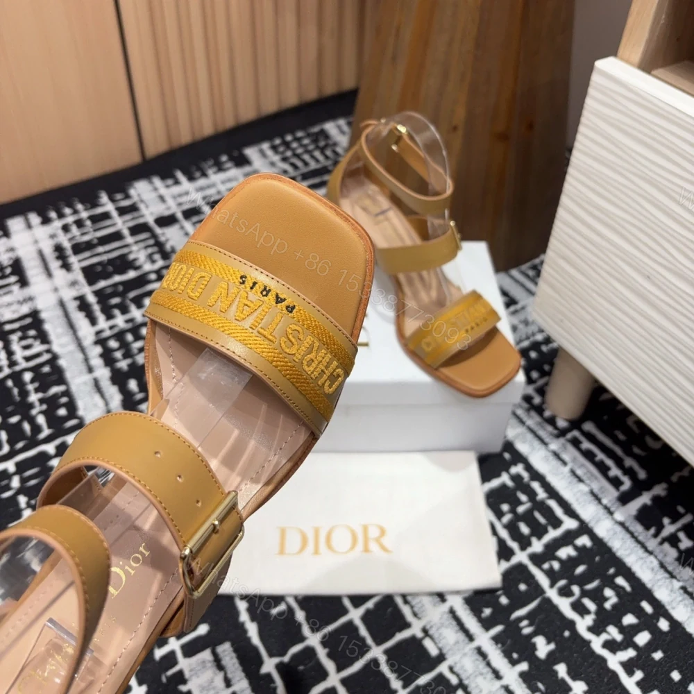 View 4 of 高仿Dior*Dway3系列KDO184高跟刺繡涼鞋棕色免檢版