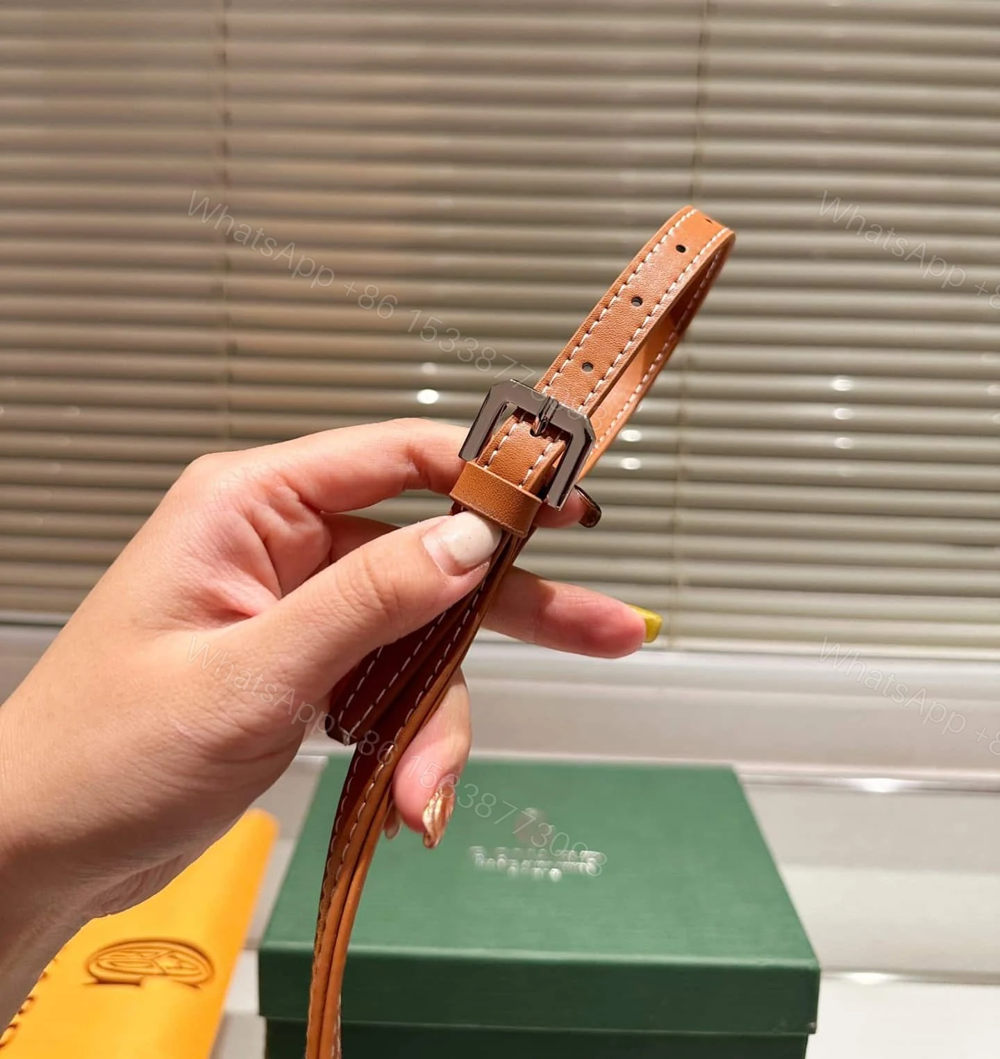 View 9 of GOYARD MUSE VANITY CASE BLACK TAN 20CM MUSEVAPMLTY01CL03P