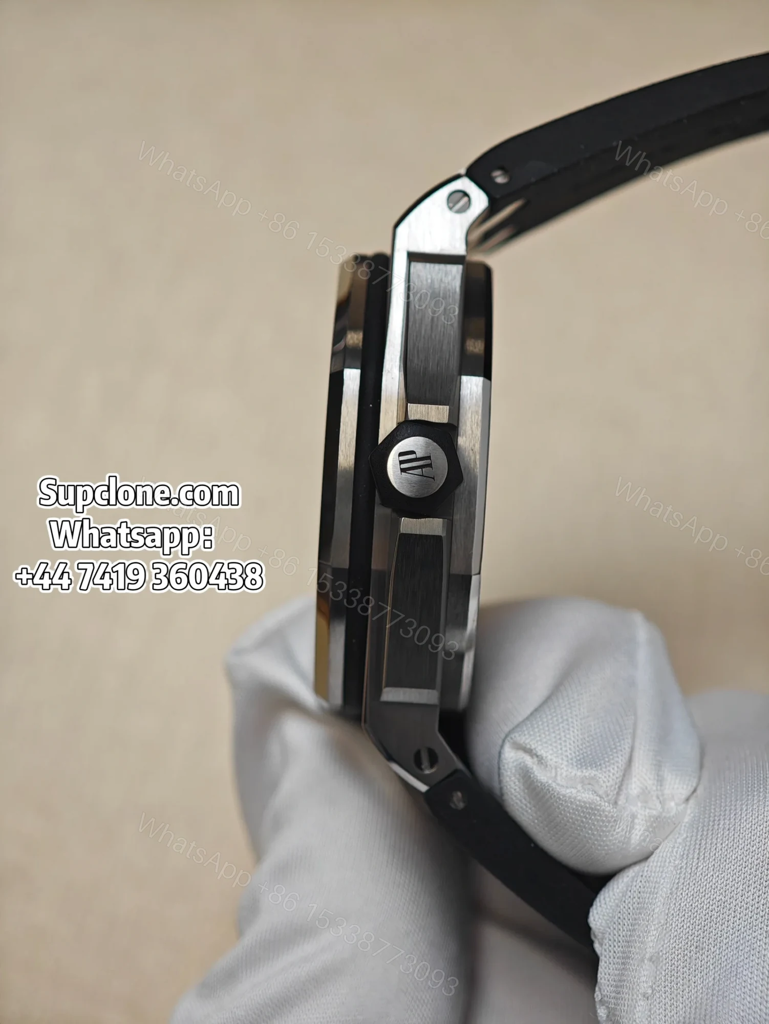 View 5 of Audemars Piguet Super Clone 1:1 Royal Oak Offshore Diver 15710 Black Dial