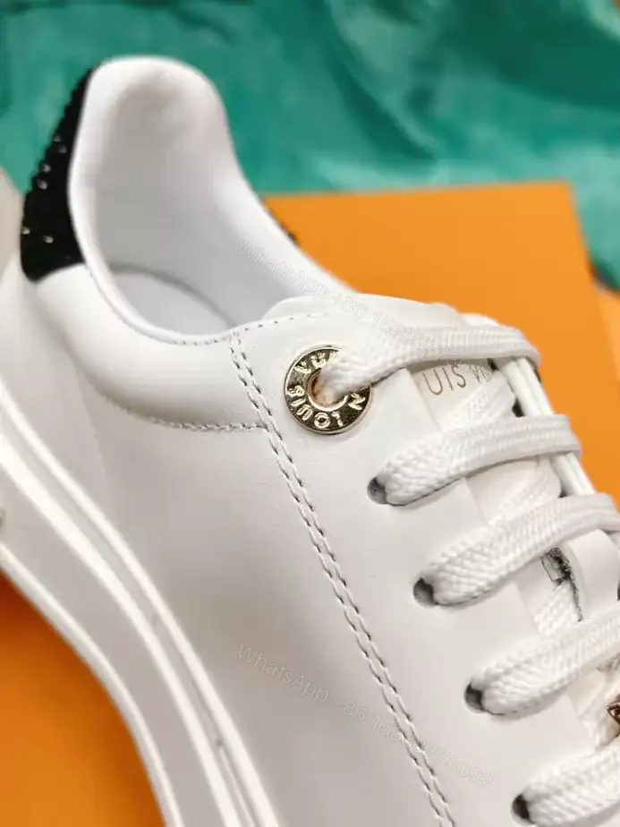 View 3 of LV TIME OUT SNEAKER – LSVM040