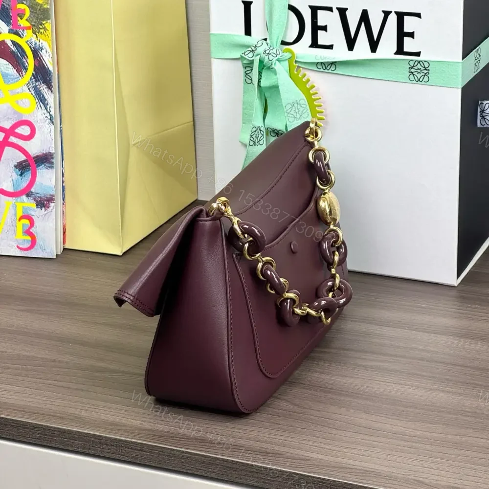 View 7 of 高仿Loewe*Ola系列7240小牛皮腋下包勃艮第紅中號免檢版