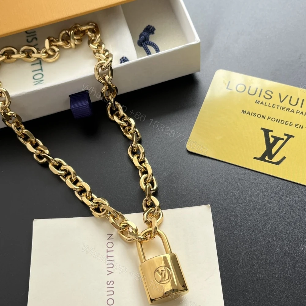 View 2 of Louis Vuitton LV Edge Necklace Cadenas MP2993