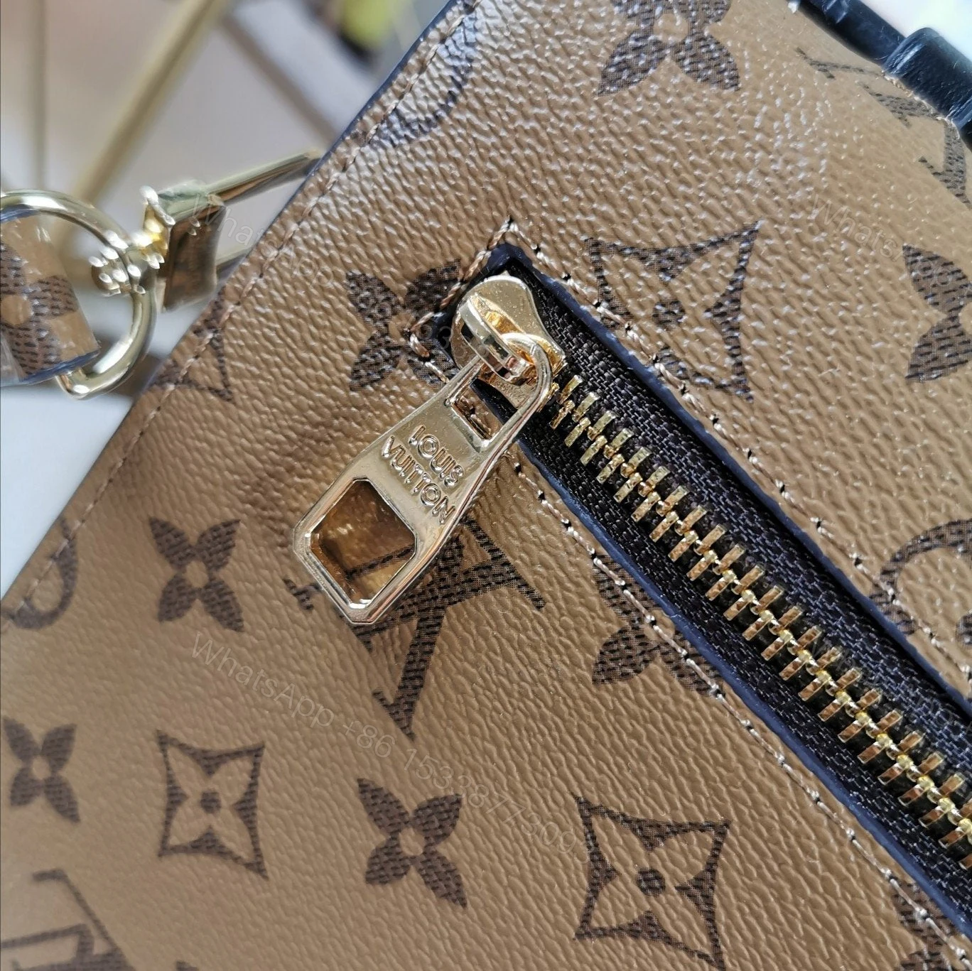 View 7 of Louis Vuitton Metis